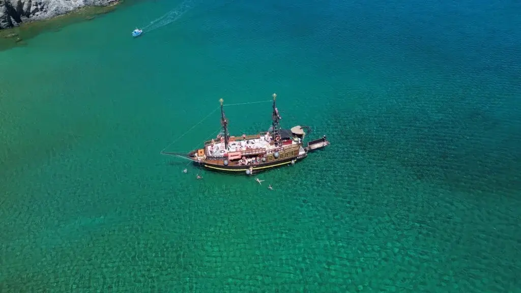 3 Bays Experience Kardamena: Pirate Boat Adventure & Paradise Beach Tour 2025