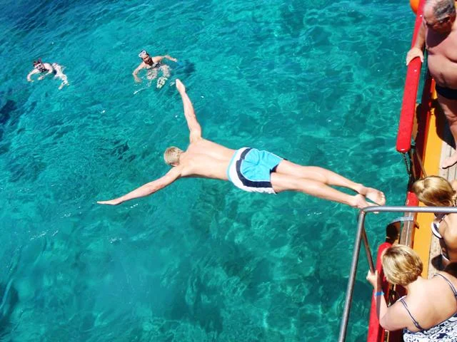 Gallery image for Christina 3 Island Hoppin